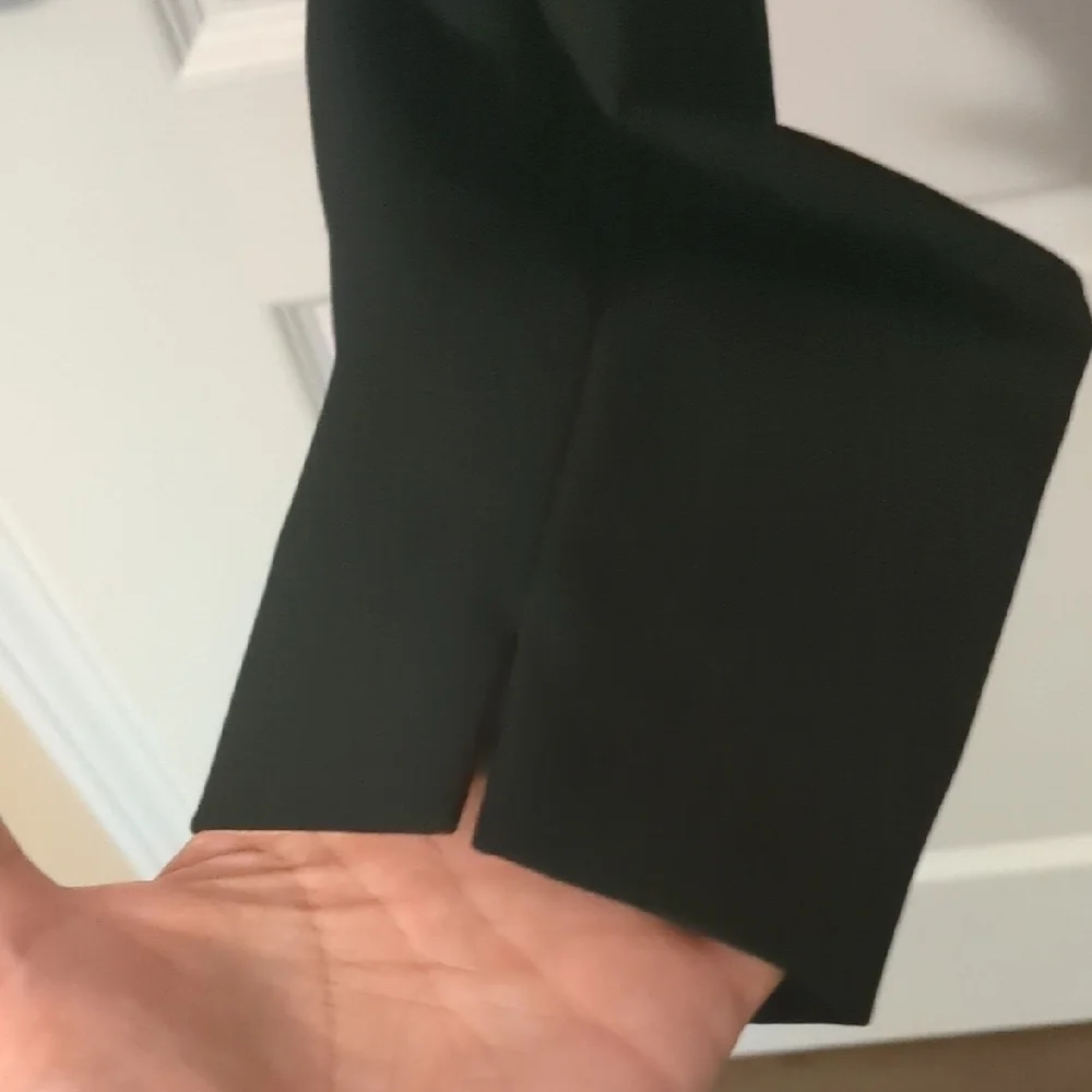 2 Pairs (1 Blk & 1 Cream) Talbot's Ankle Pants - Picture 6 of 7